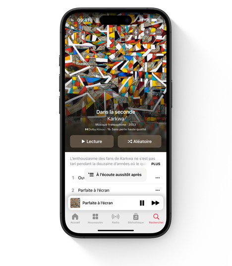 iPhone affichant l’interface d’Apple Music avec une pochette de Laurence-Anne